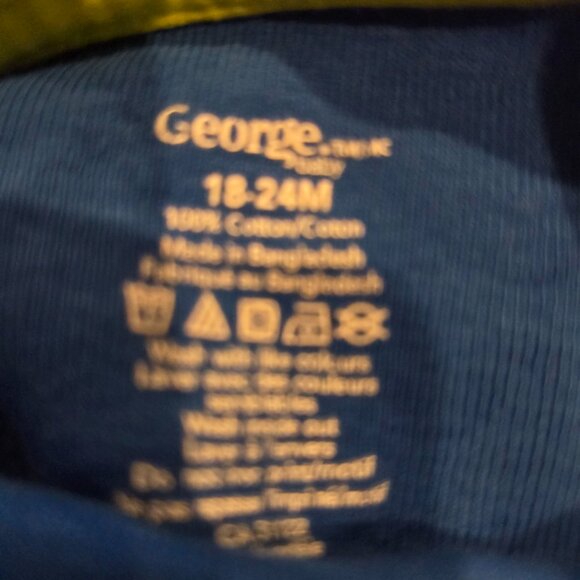 Be awesome long sleeve tee - Picture 2 of 2